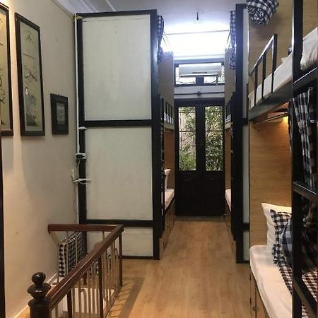 Hostel Turbo Hanoï Extérieur photo